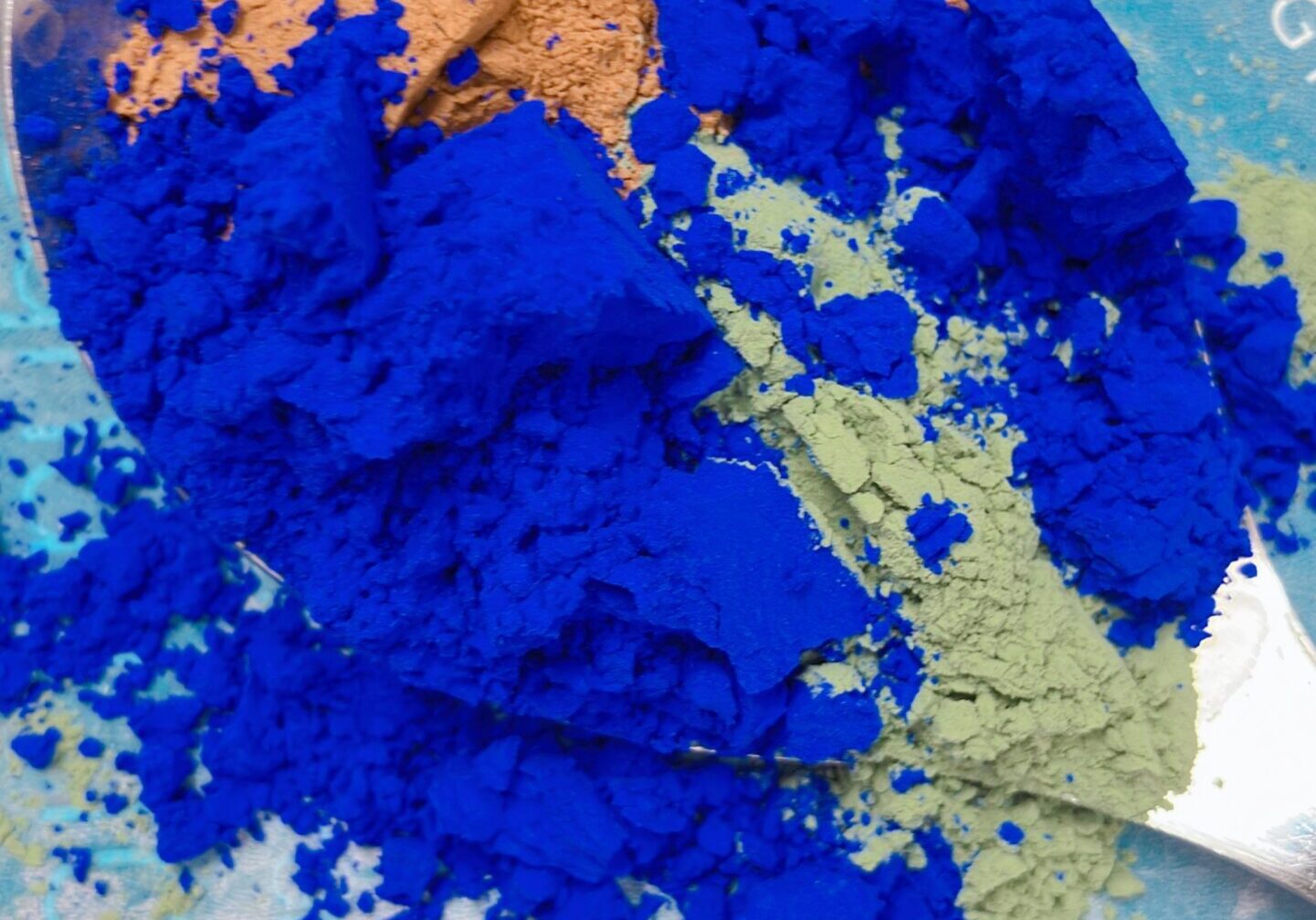 {
  "orientation" : 1,
  "isBackCam" : 1,
  "exposureMode" : 0,
  "meteringMode" : 0,
  "focalLength" : 26
}